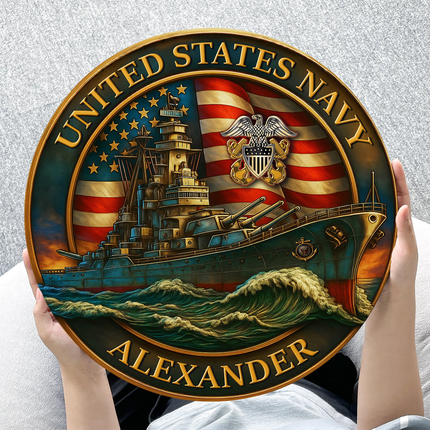 Personalized U.S. Navy Round Sign – Patriotic Decor for Sailors and Veterans