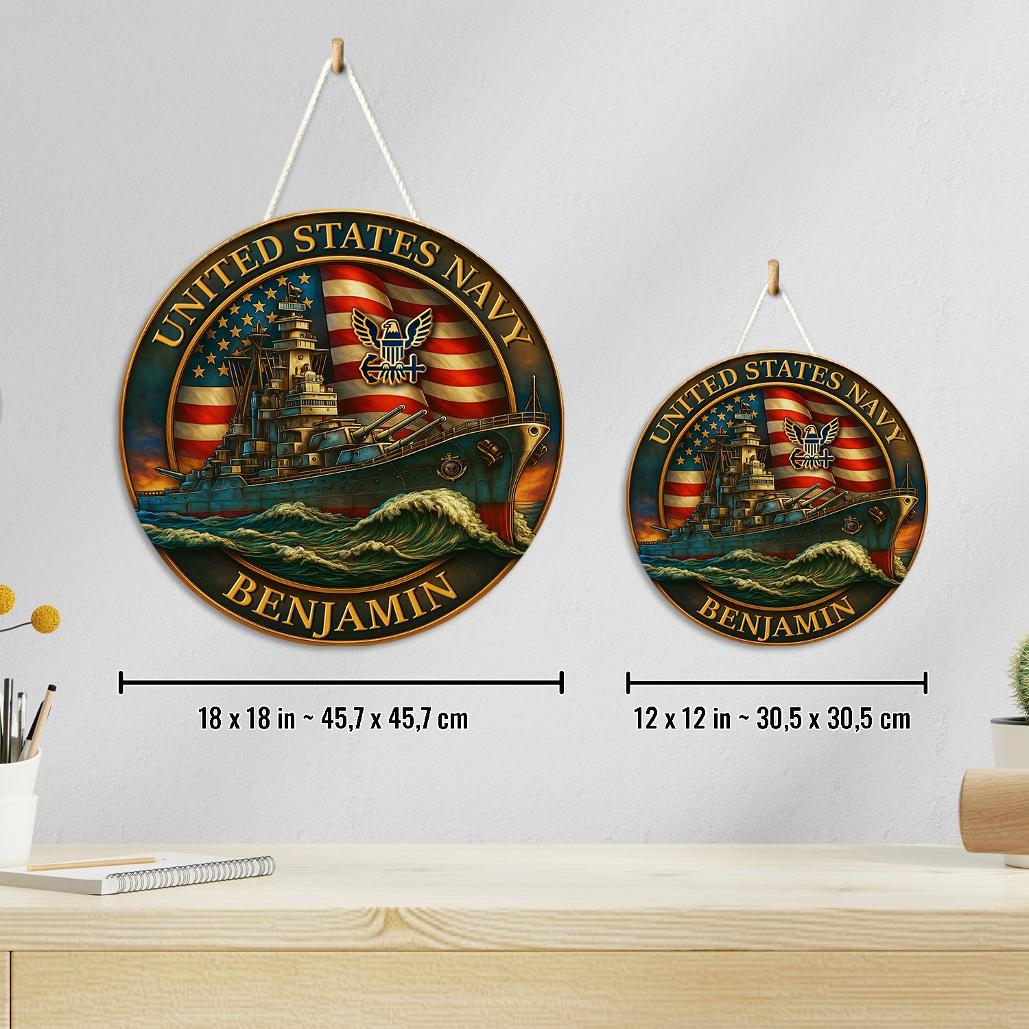 Personalized U.S. Navy Round Sign – Patriotic Decor for Sailors and Veterans