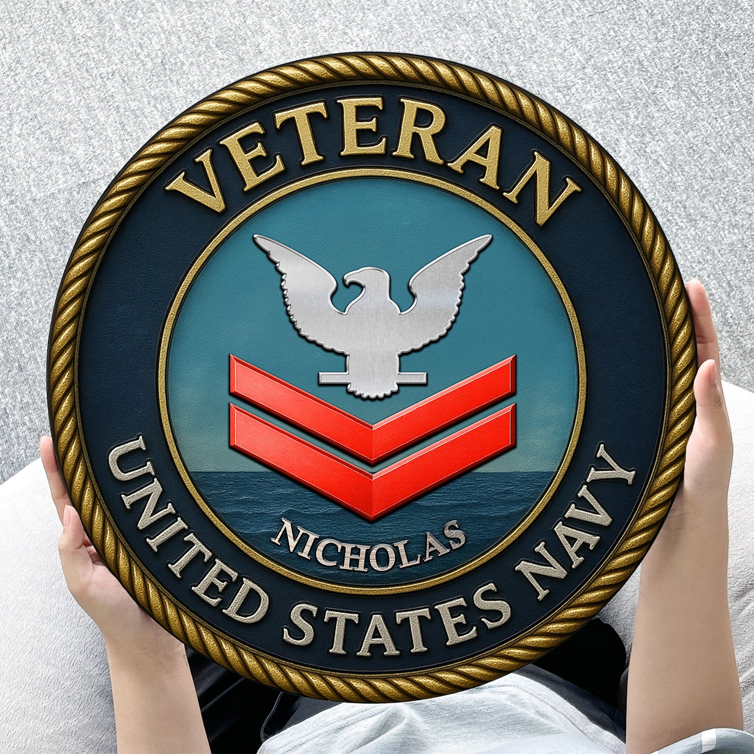 US Navy Veteran & Retired - Personalized Round Wooden Sign