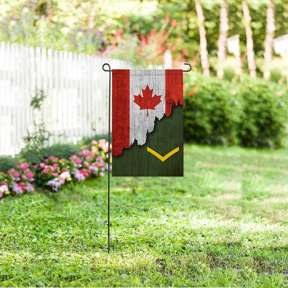 Canadian Army Private (Trained) (Pte (T)) Garden Flag 12Inch x 18Inch Twin-Side Printing-Garden Flag-Veterans Nation