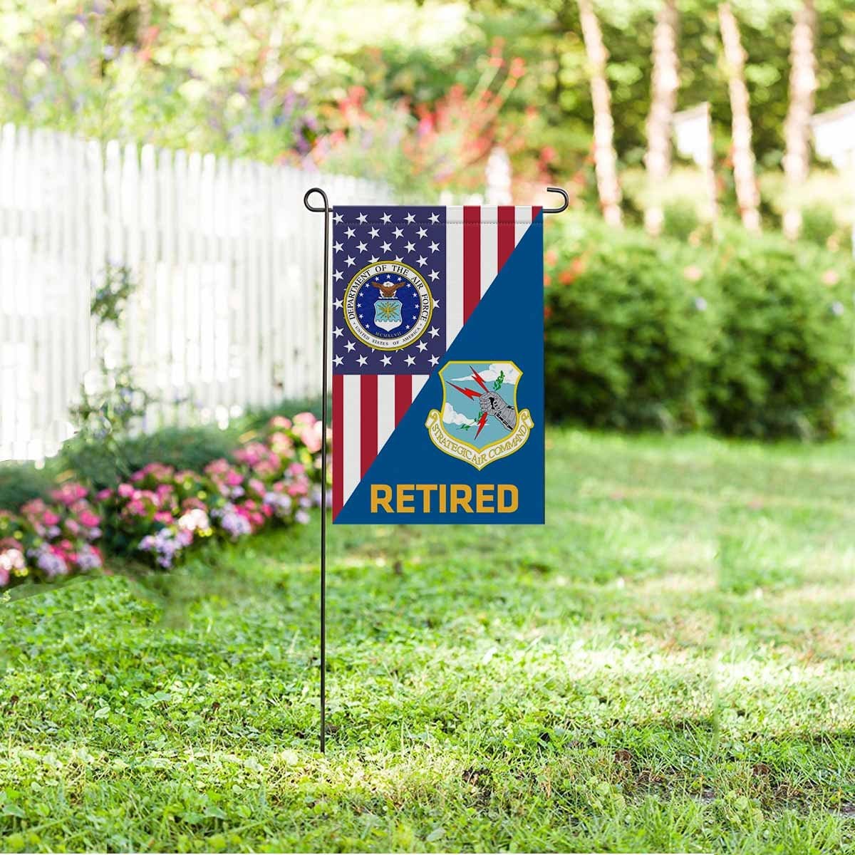 US Air Force Strategic Air Command Retired Garden Flag/Yard Flag 12 inches x 18 inches Twin-Side Printing-GDFlag-USAF-Shield-Veterans Nation